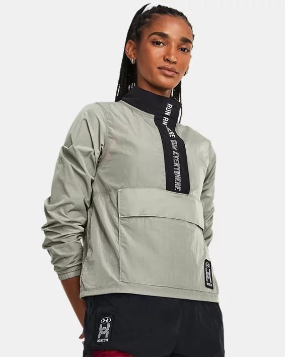 Womens UA Run Everywhere Layer Product Image