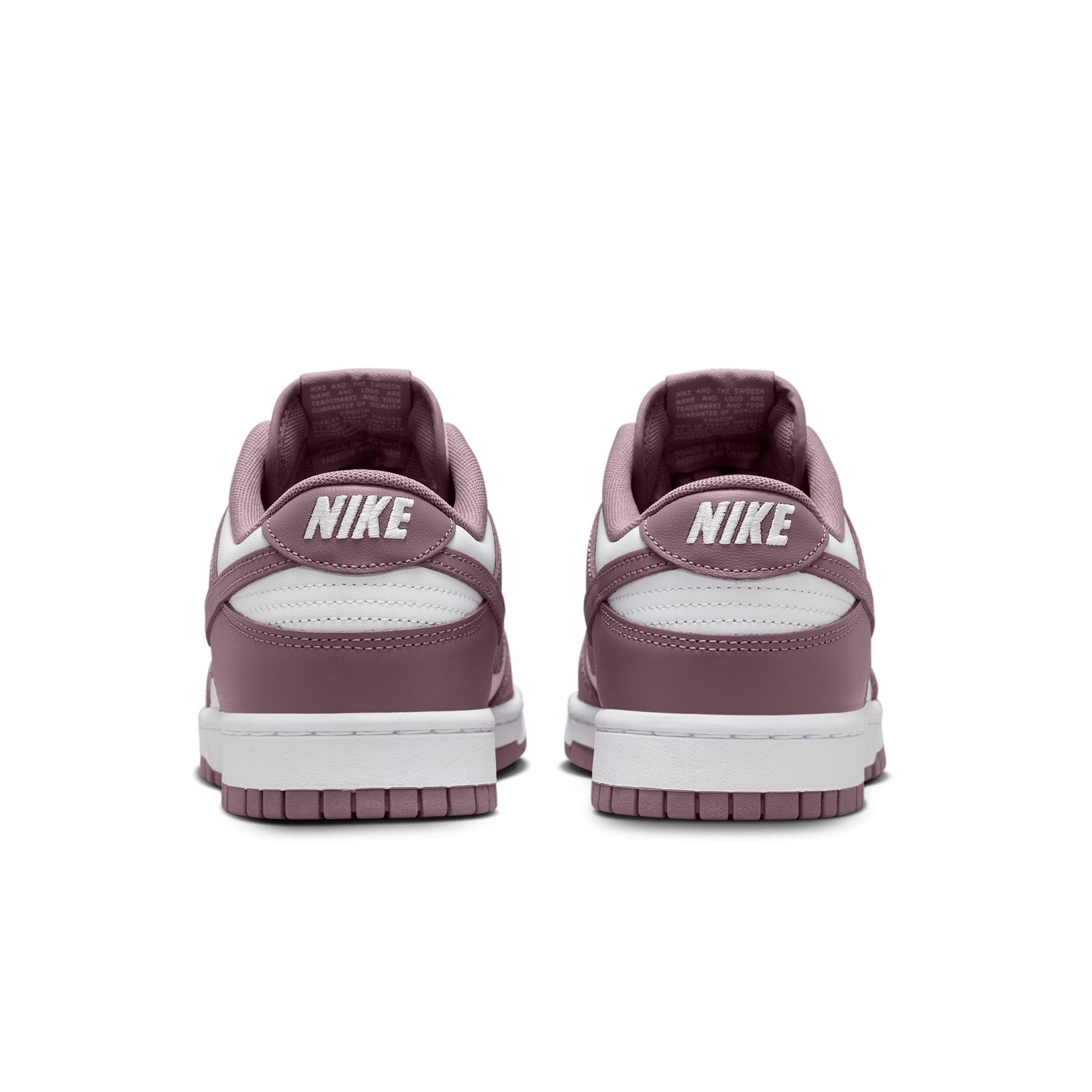 NIKE DUNK LOW RETRO Product Image