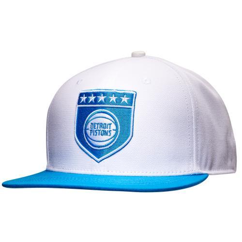 Pro Standard Mens Pistons Military Pinch Front Snapback Hat - White/Blue Product Image