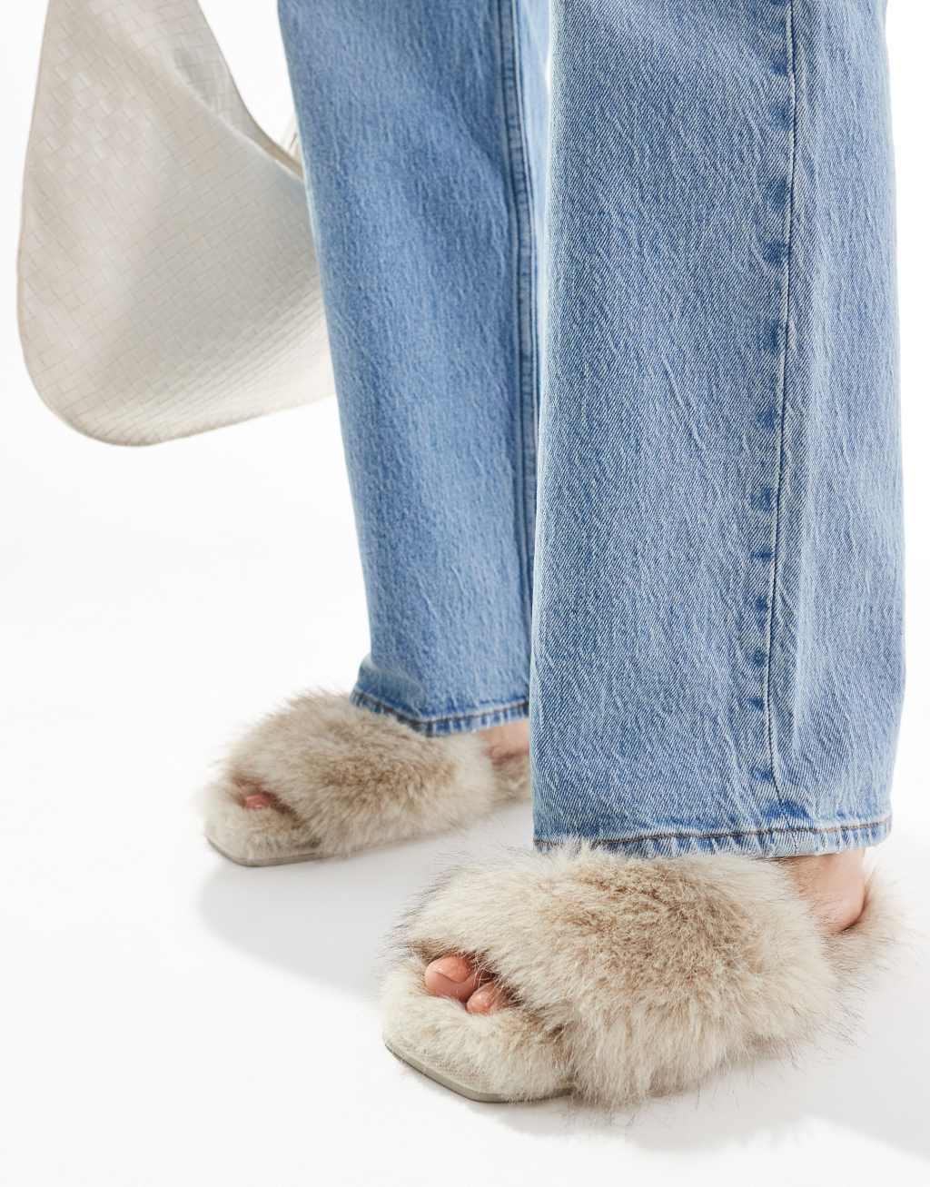 ASOS DESIGN Ziva tipped faux fur mule slippers in cream Product Image