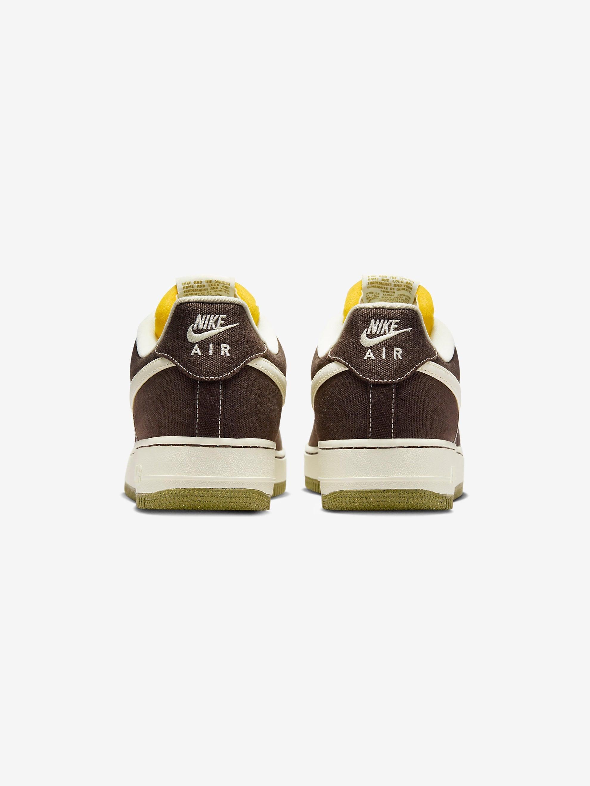 Nike Air Force 1 '07 Premium (Baroque Brown/Coconut Milk) Product Image