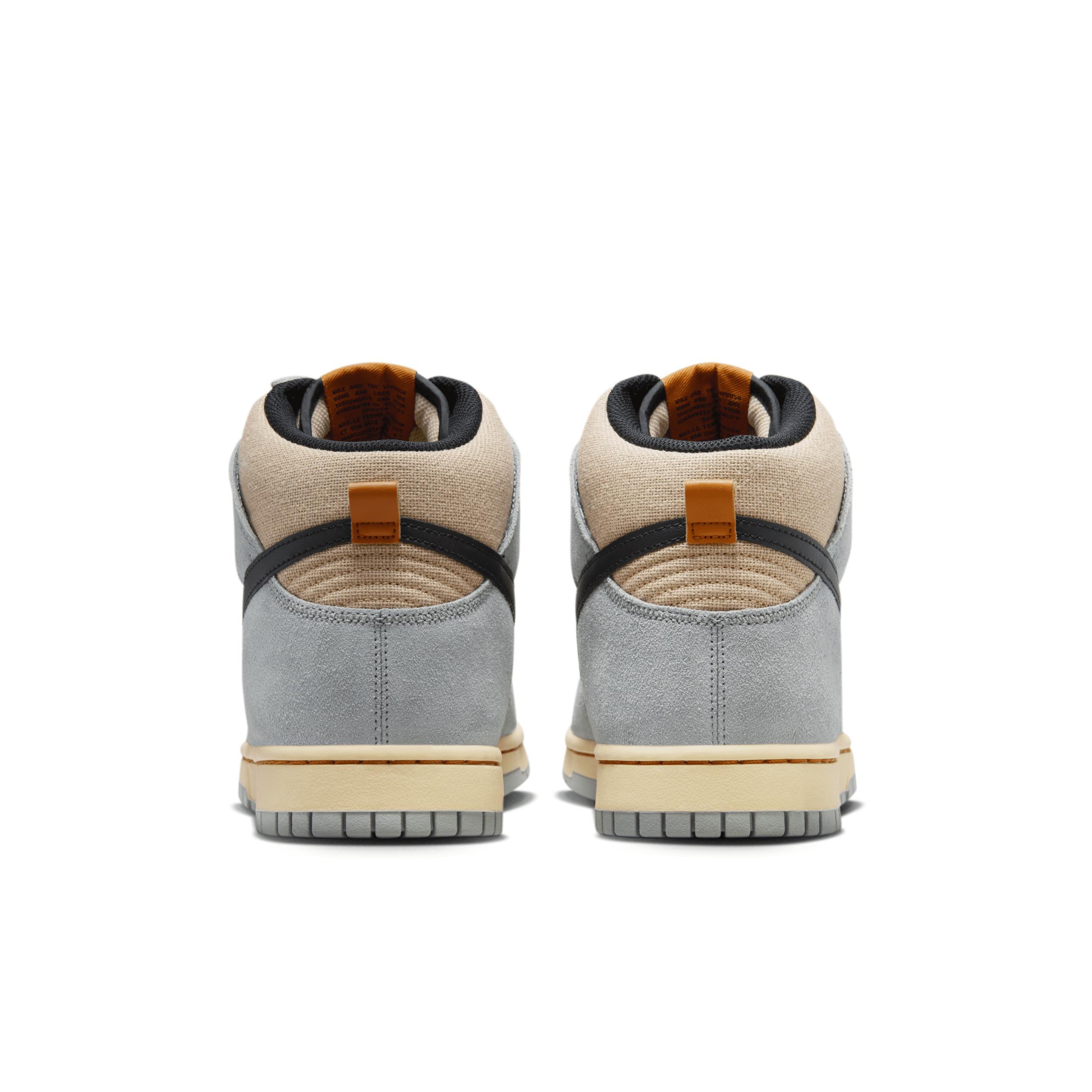 Nike Dunk Hi Retro SE sneakers Product Image