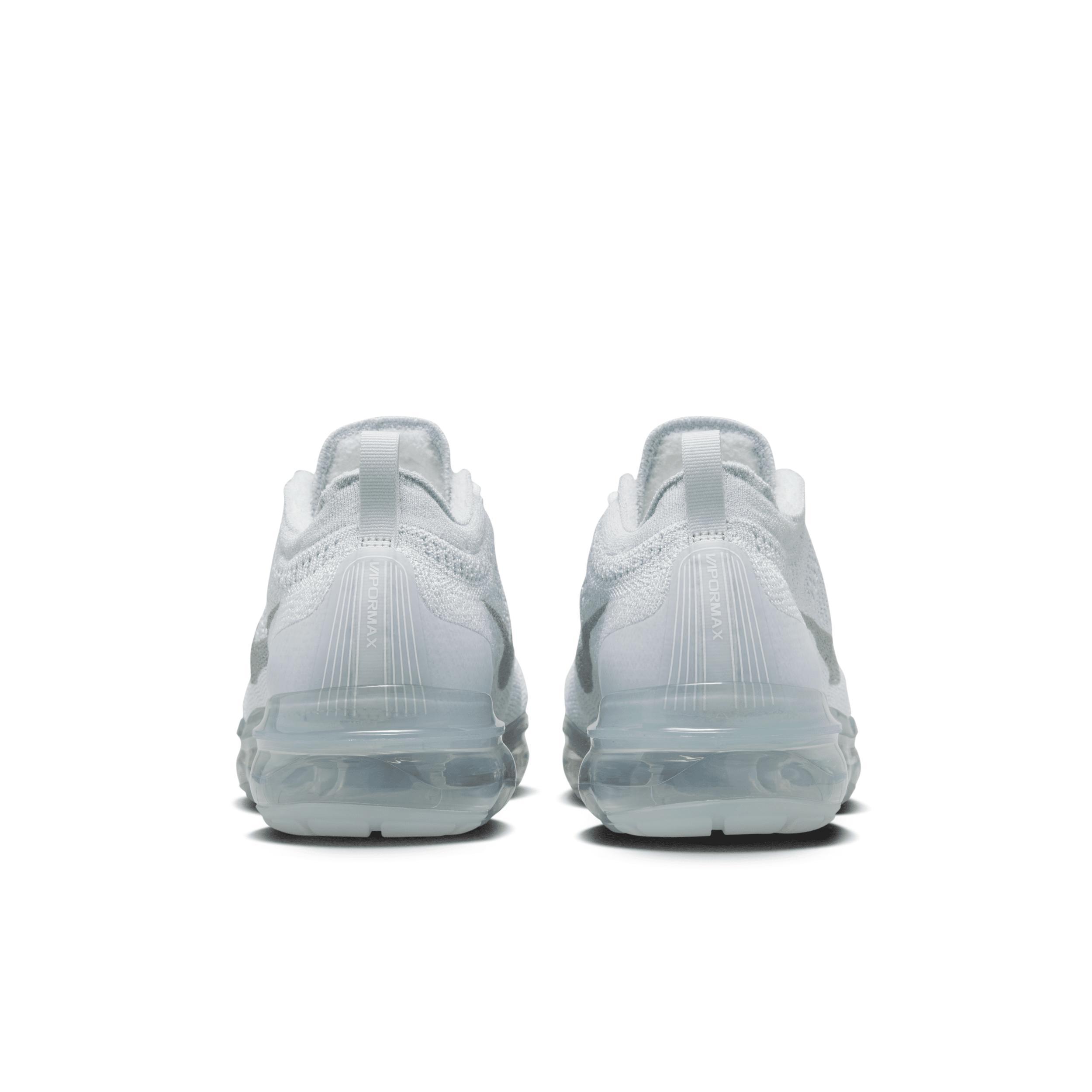 Nike Men's Air VaporMax 2023 Flyknit Shoes Product Image