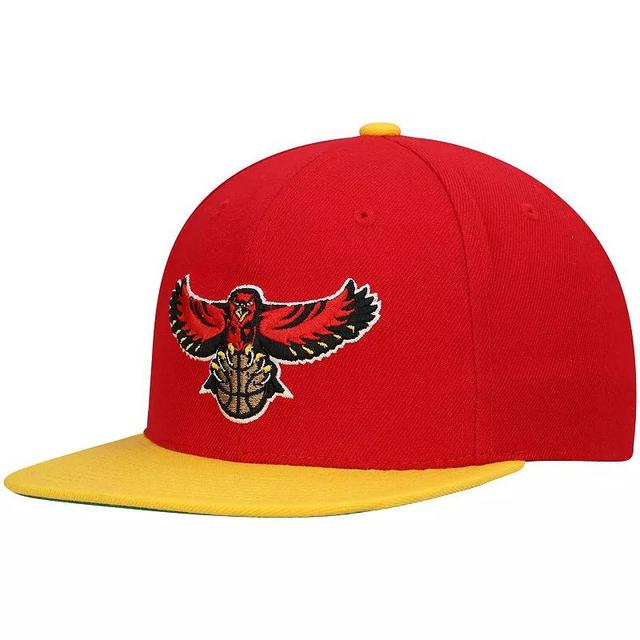 Mens Mitchell & Ness /Yellow Atlanta Hawks Hardwood Classics Team Two-Tone 2.0 Snapback Hat Product Image