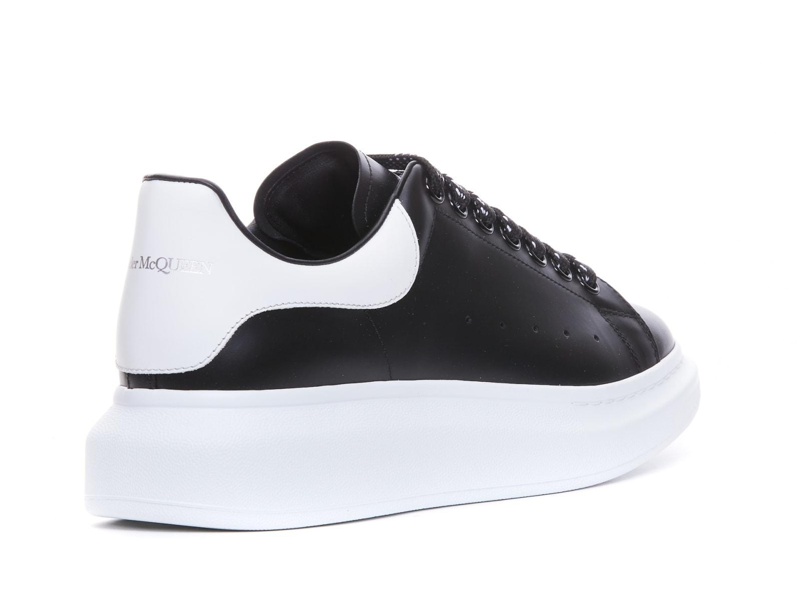 Oversize Sneakers In Black Product Image