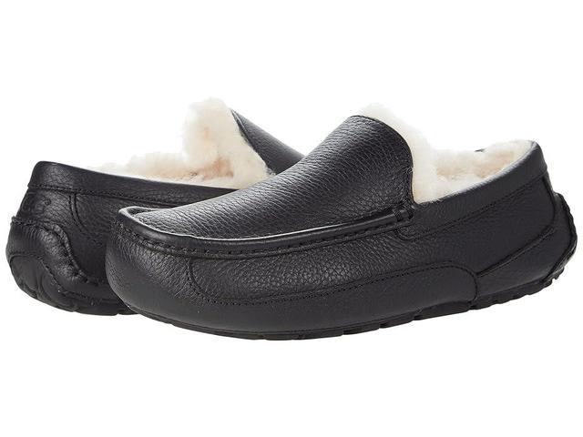 UGG(r) Ascot Leather Slipper Product Image