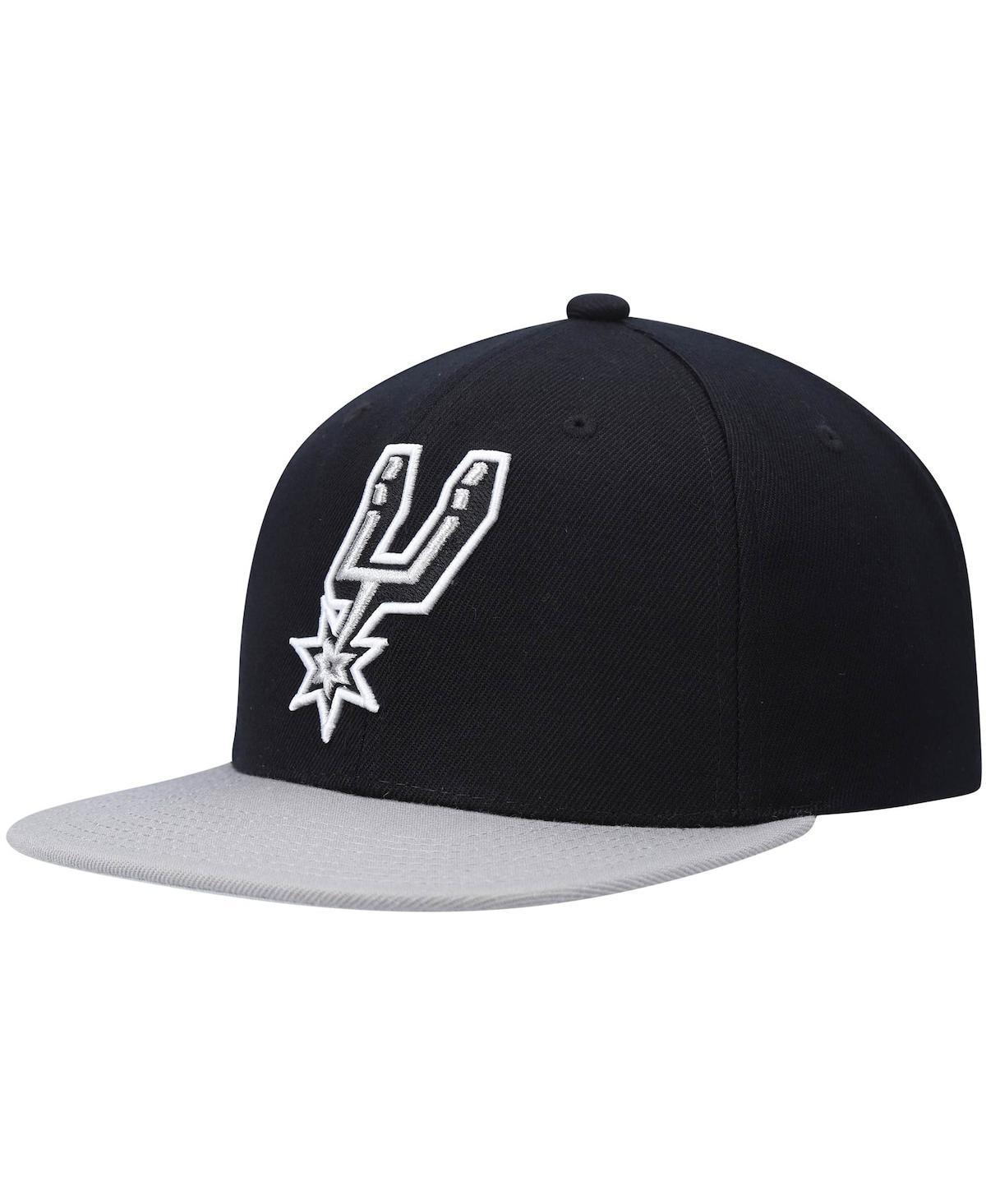 Mens Mitchell & Ness Black/Silver San Antonio Spurs Team Two-Tone 2.0 Snapback Hat Product Image