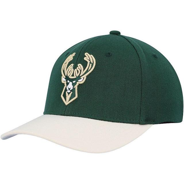 Mens Mitchell & Ness Hunter Green/Tan Milwaukee Bucks MVP Two-Tone 2.0 Stretch-Snapback Hat Product Image