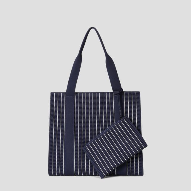 The Lightweight Tote (Sarah) Product Image