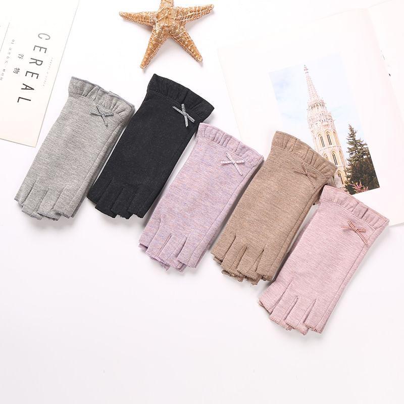 Ribbon Fingerless Gloves Product Image