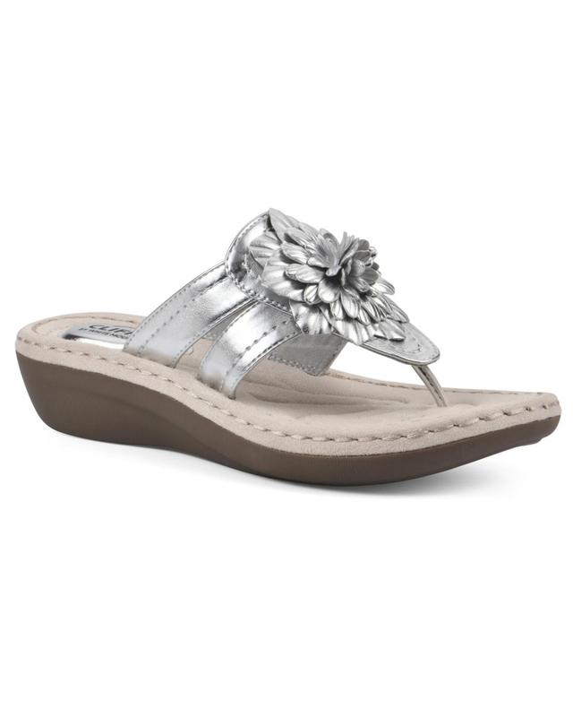 Cliffs by White Mountain Womens Cassia Thong Sandal Product Image