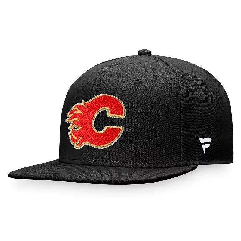 Mens Fanatics Branded Black Calgary Flames Core Primary Logo Fitted Hat Product Image