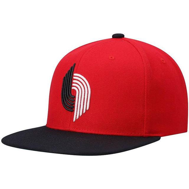 Mens Mitchell & Ness /Black Portland Trail Blazers Hardwood Classics Team Two-Tone 2.0 Snapback Hat Product Image