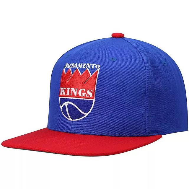 Mens Mitchell & Ness Blue/Red Sacramento Kings Hardwood Classics Team Two-Tone 2.0 Snapback Hat Product Image