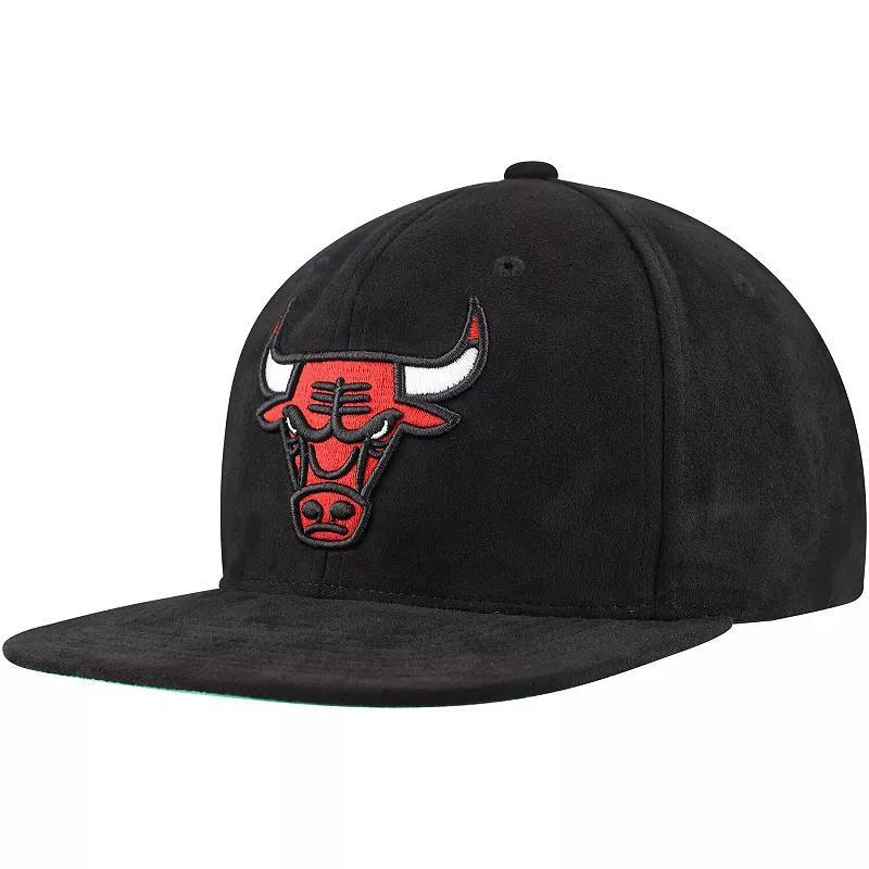 Mens Mitchell & Ness Chicago Bulls Sweet Suede Snapback Hat Product Image