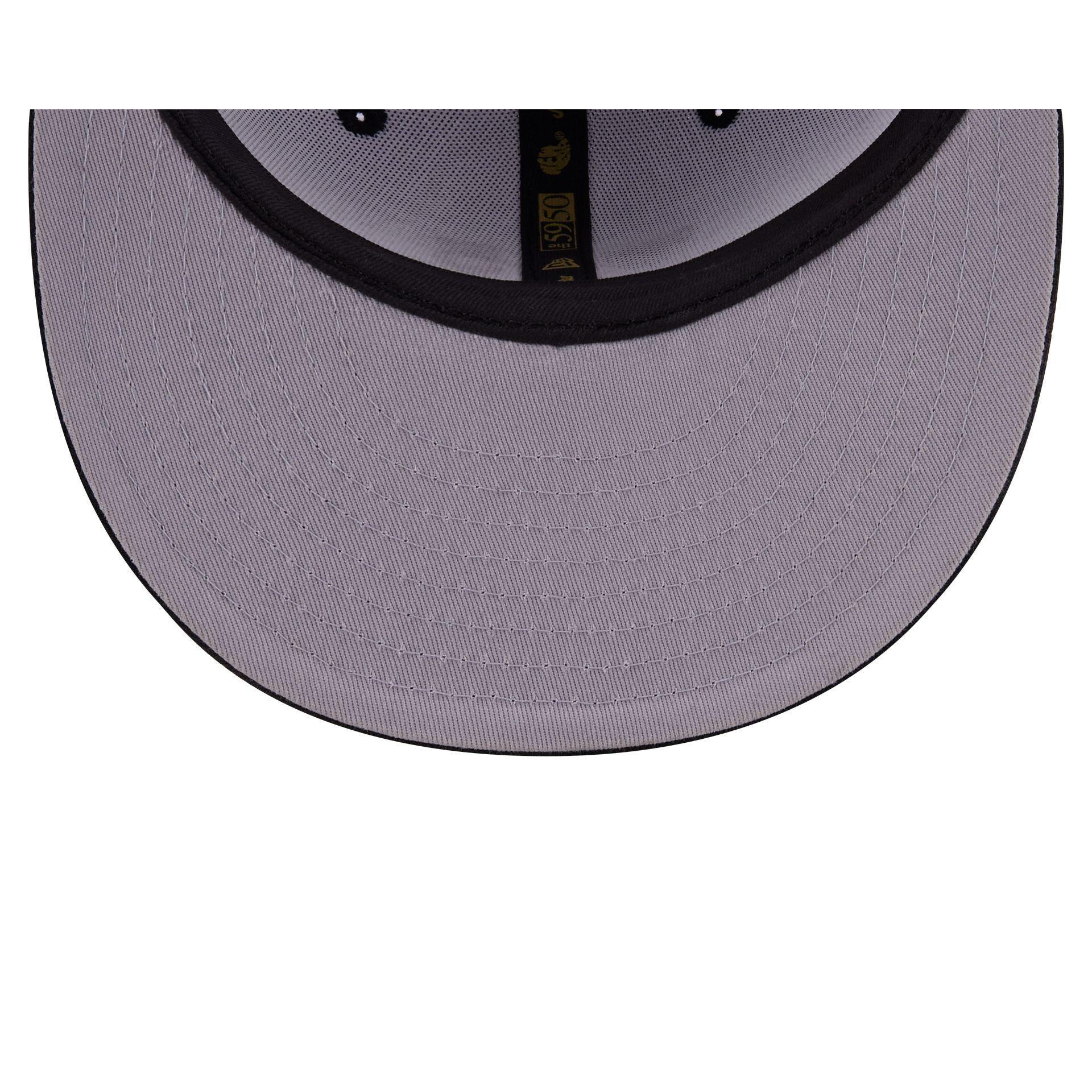 New Era Cap Signature Size 7 7/8 White 59FIFTY Fitted Male Product Image