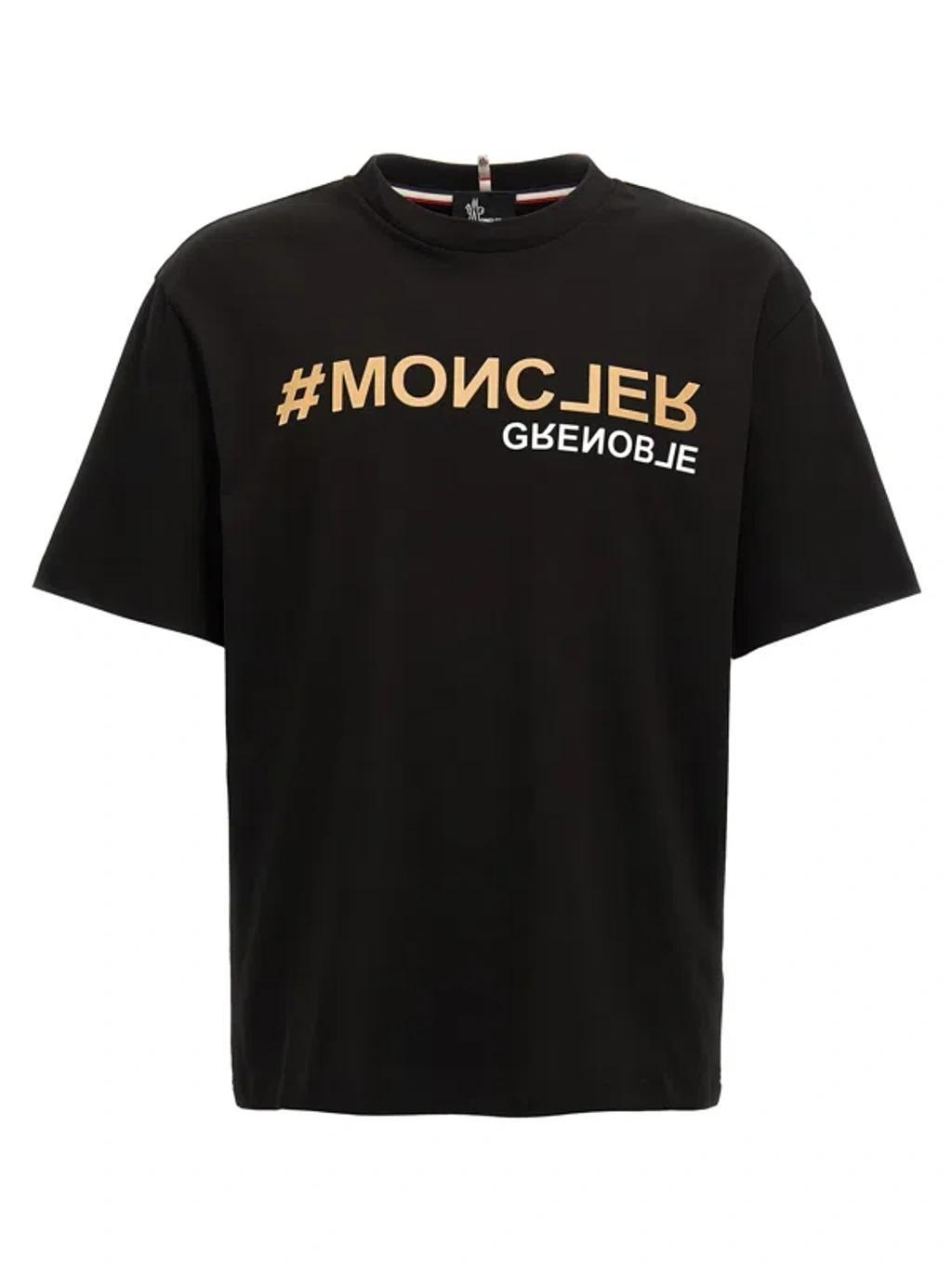 MONCLER T-shirt In Black Product Image