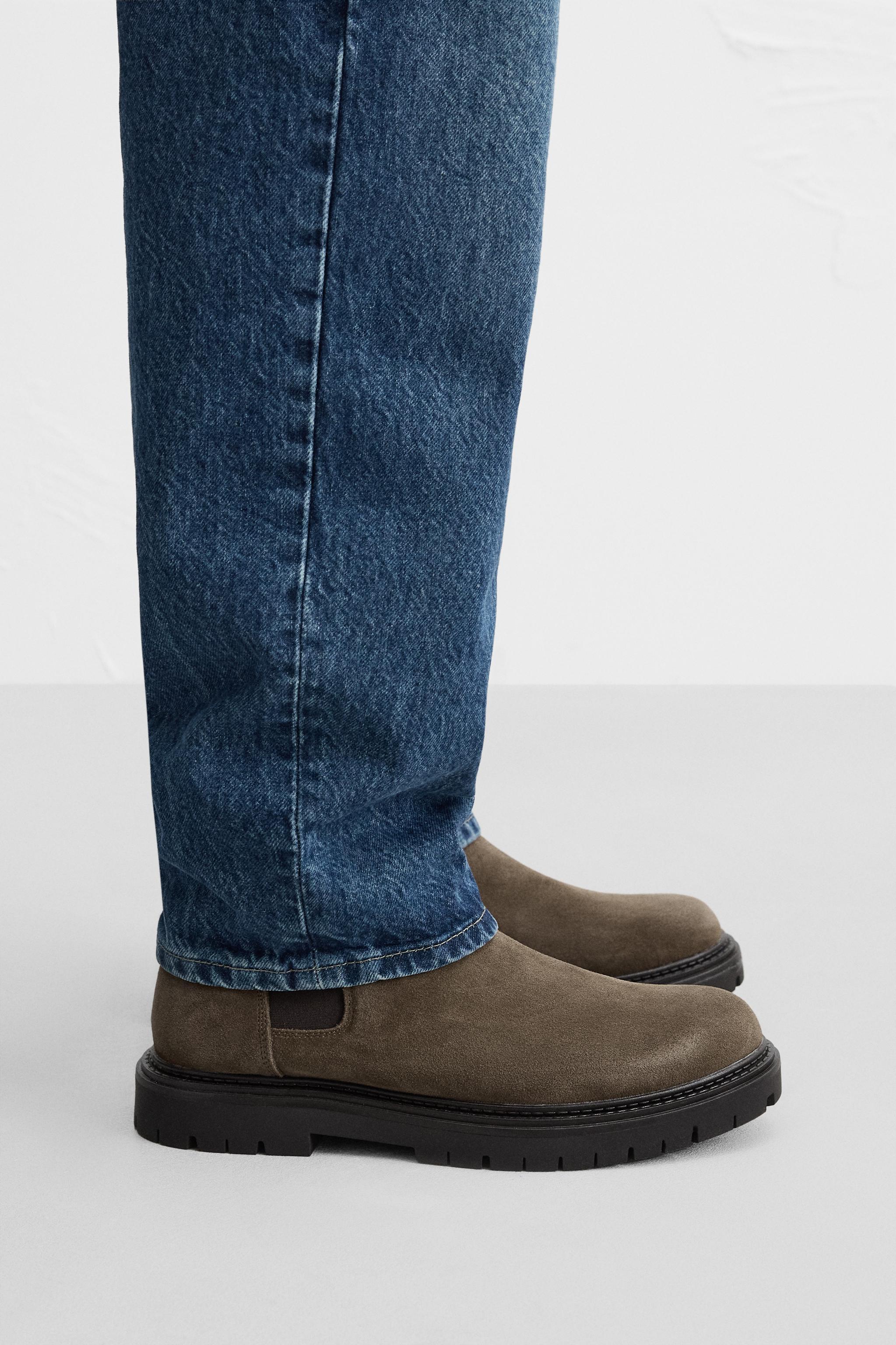 LEATHER CHELSEA BOOTS Product Image