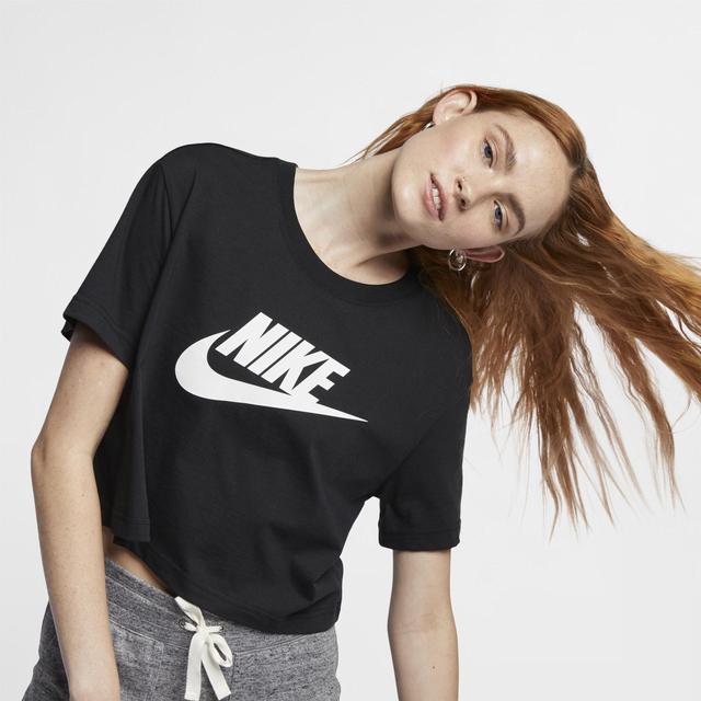 NikeSportswear Essential Cropped T-Shirt Product Image