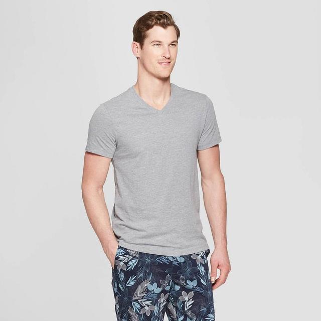 Mens Every Wear Short Sleeve V-Neck T-Shirt - Goodfellow & Co Product Image