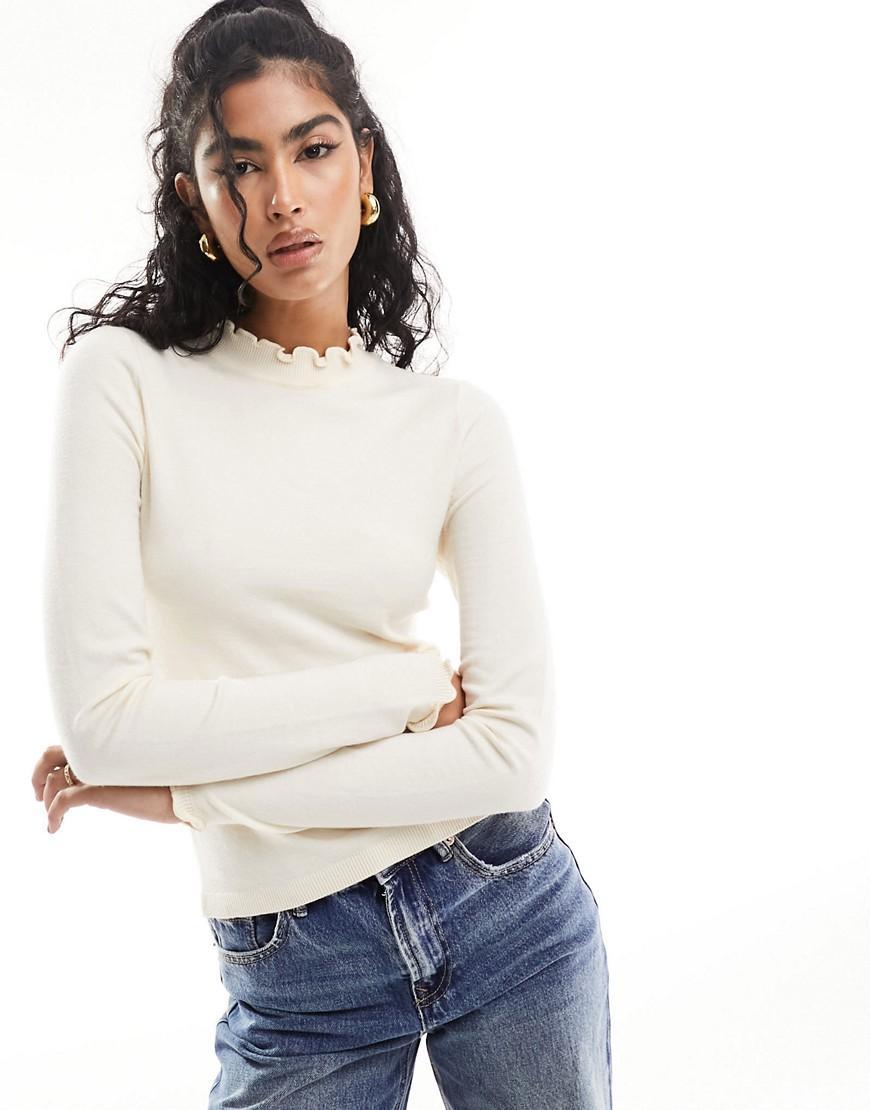 Vero Moda knitted lettuce edge top Product Image