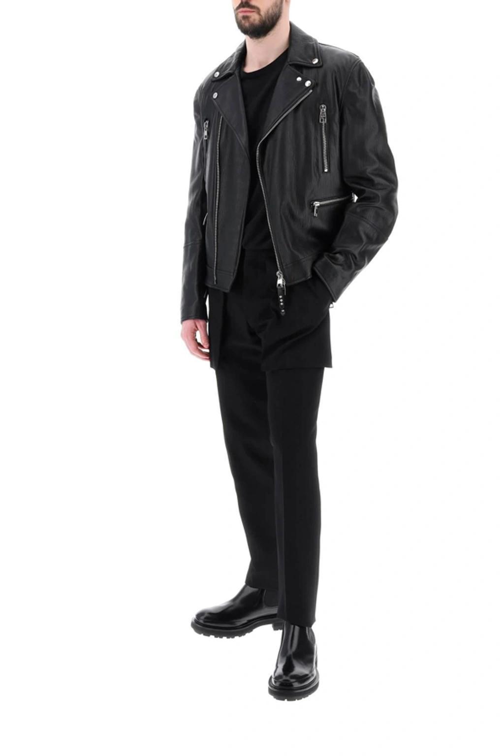 Exposed Pocket Trousers In Black Product Image