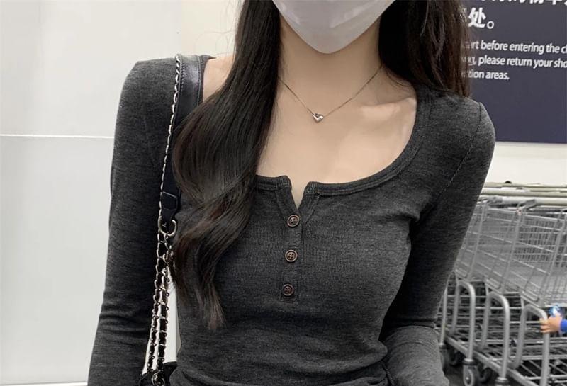 Long Sleeve Notch Neck Plain Button Tee Product Image