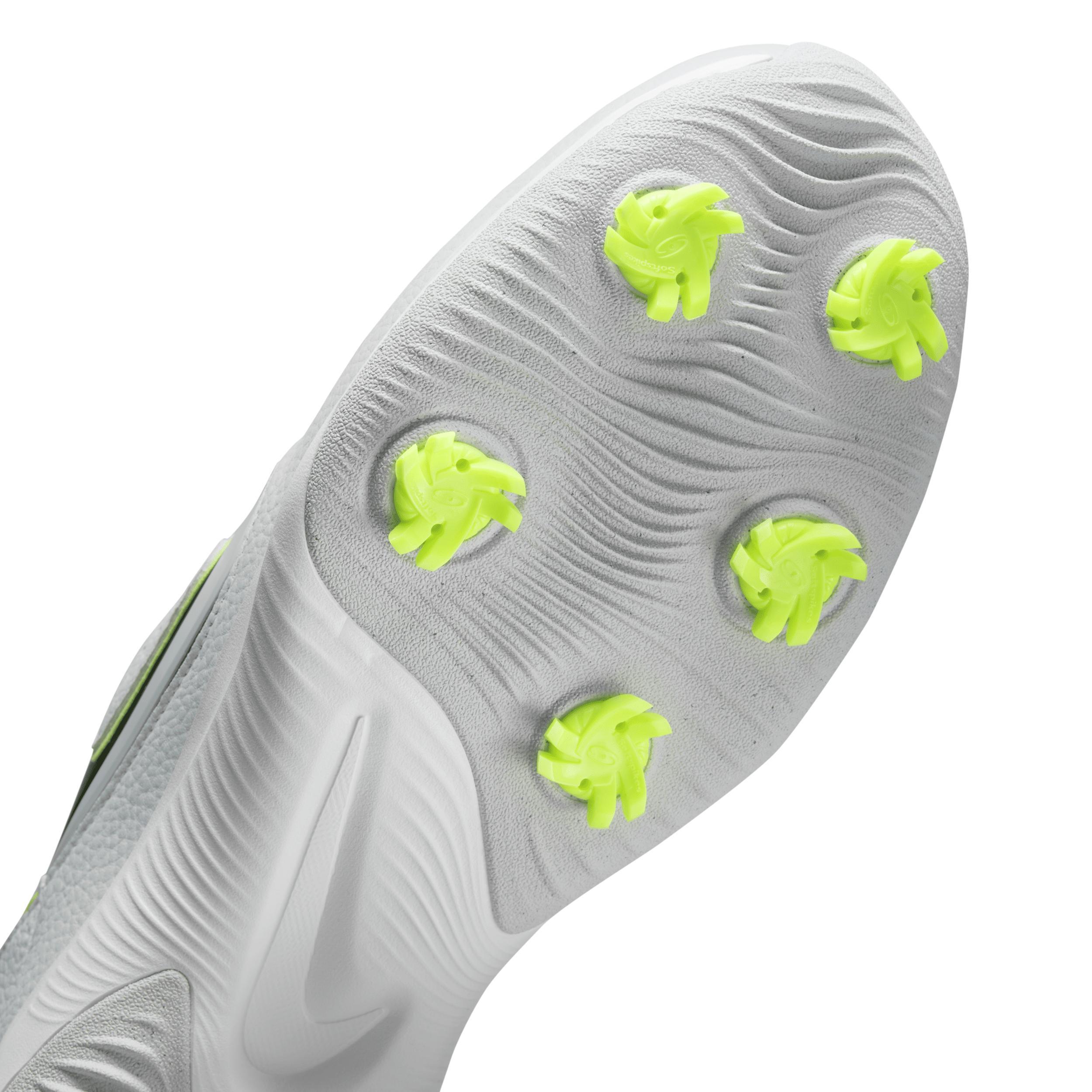 Nike Men's Victory Pro 3 Golf Shoes (Wide) Product Image