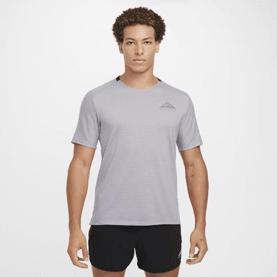 Nike Men's Trail Solar Chase Dri-FIT Short-Sleeve Running Top Product Image