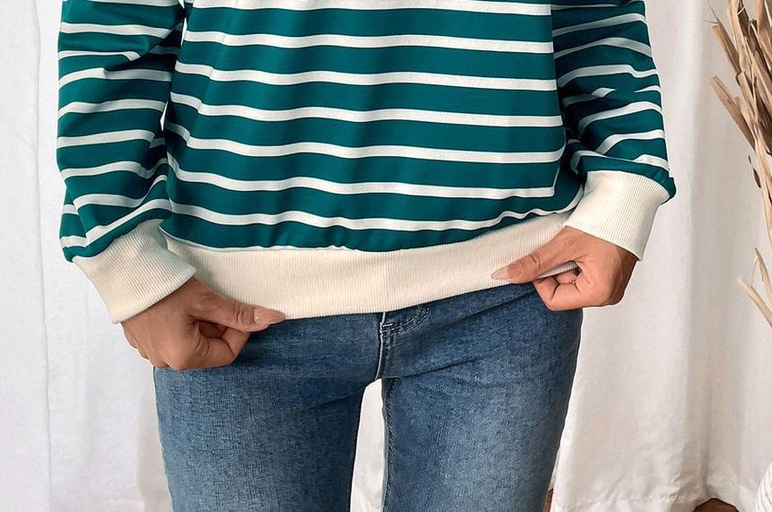 Crew Neck Striped Sweatshirt Product Image