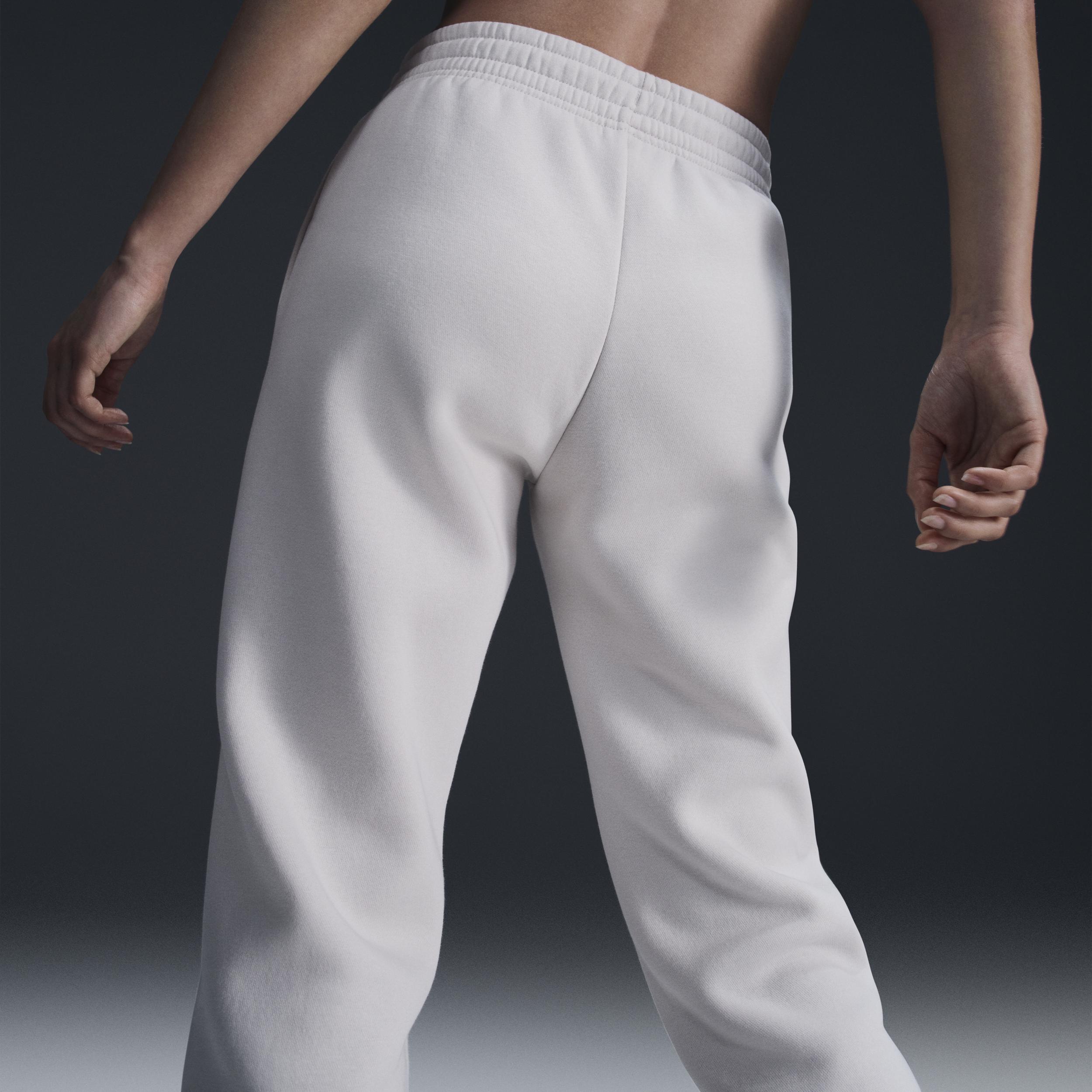 Nike Sportswear Phoenix Fleece Women's Mid-Rise Sweatpants Product Image