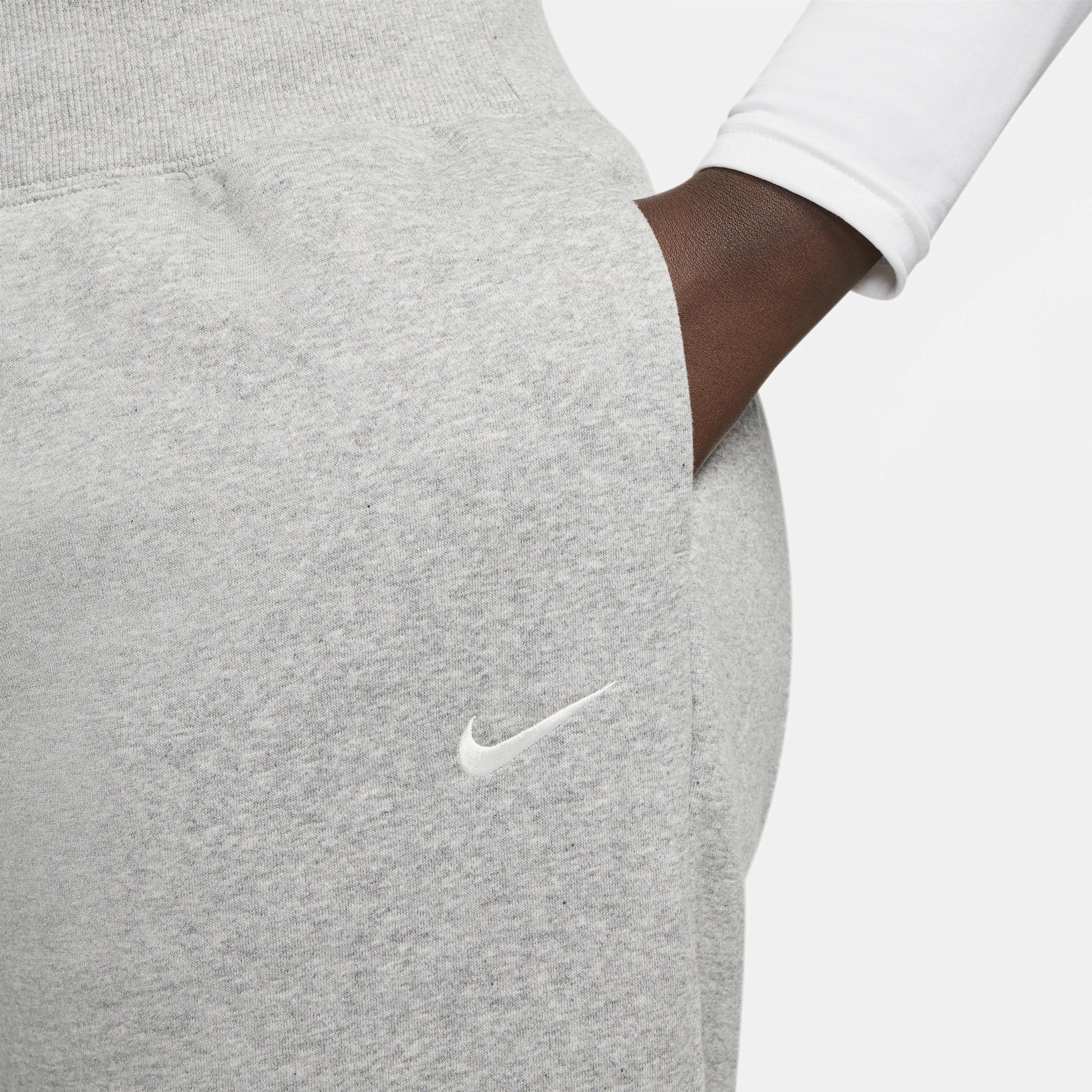 Women's Nike Sportswear Phoenix Fleece High-Waisted Jogger Pants (Plus Size) Product Image