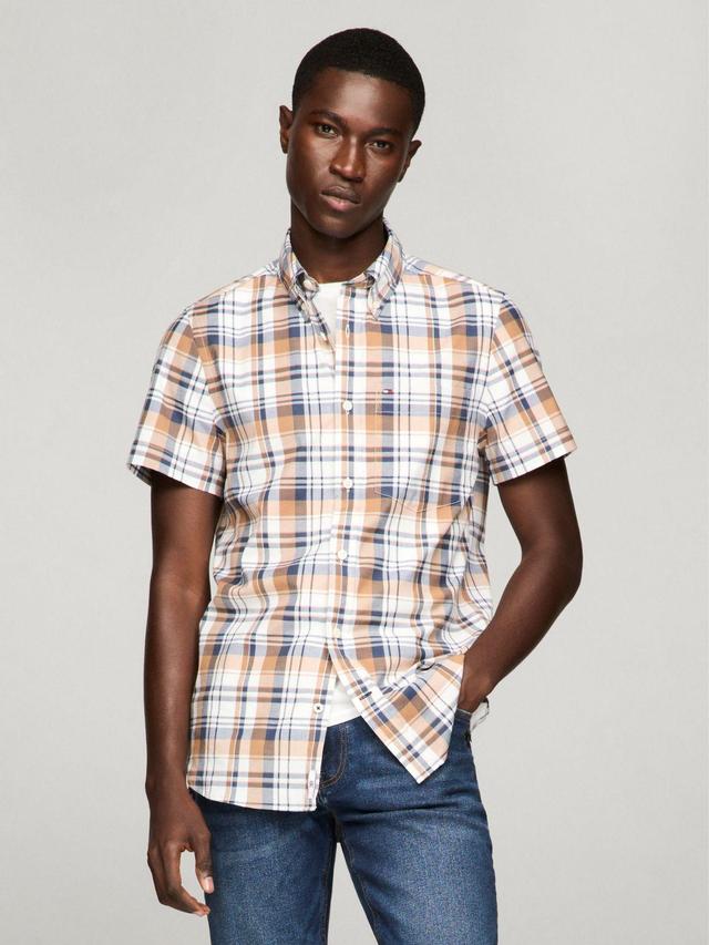 Tommy Hilfiger Men's Short-Sleeve Plaid Slim Fit Poplin Shirt Product Image