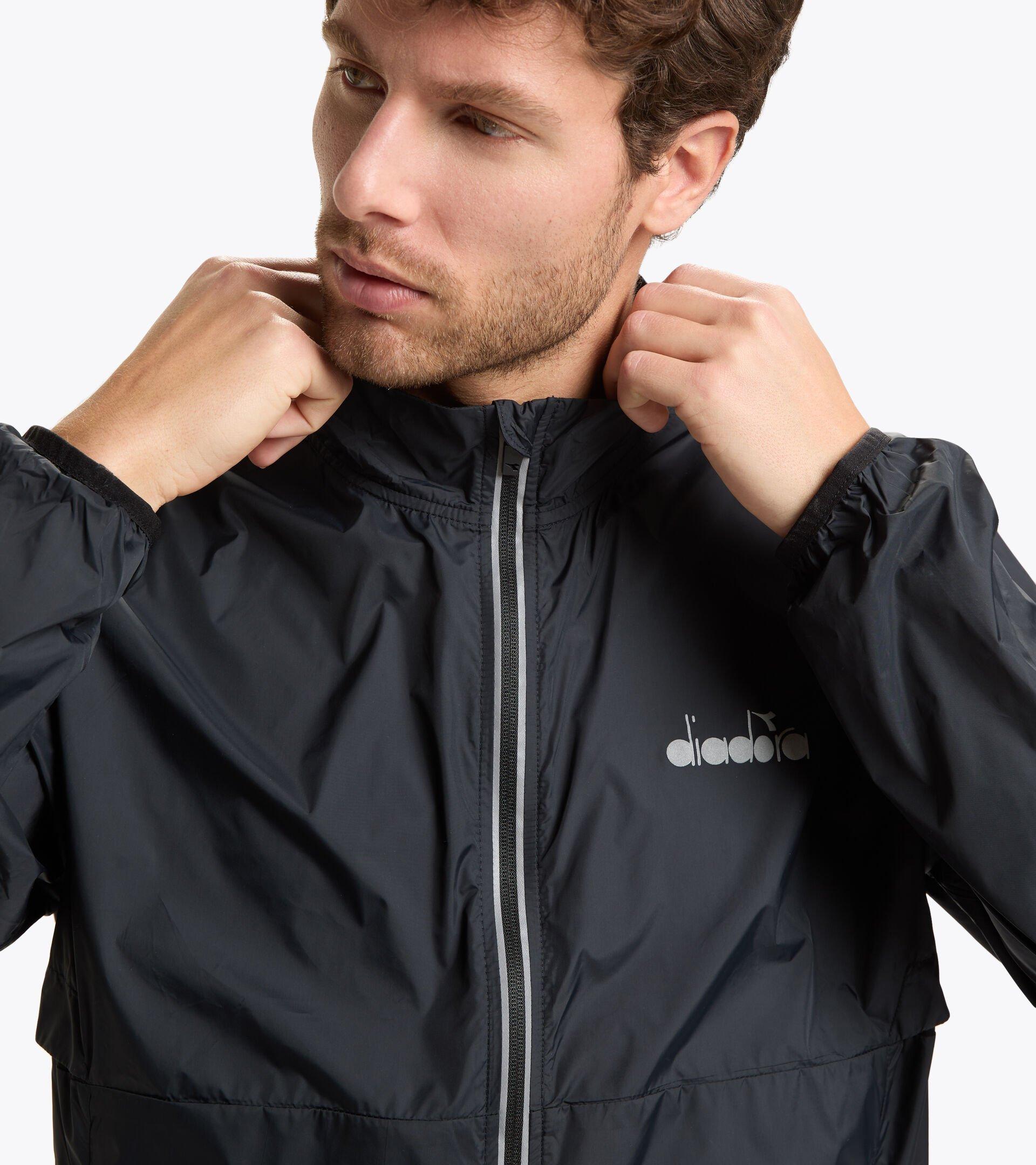 PACKABLE WIND JACKET Product Image