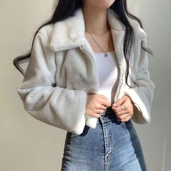 Long Sleeve Collared Zip Up Furry Cropped Jacket Product Image