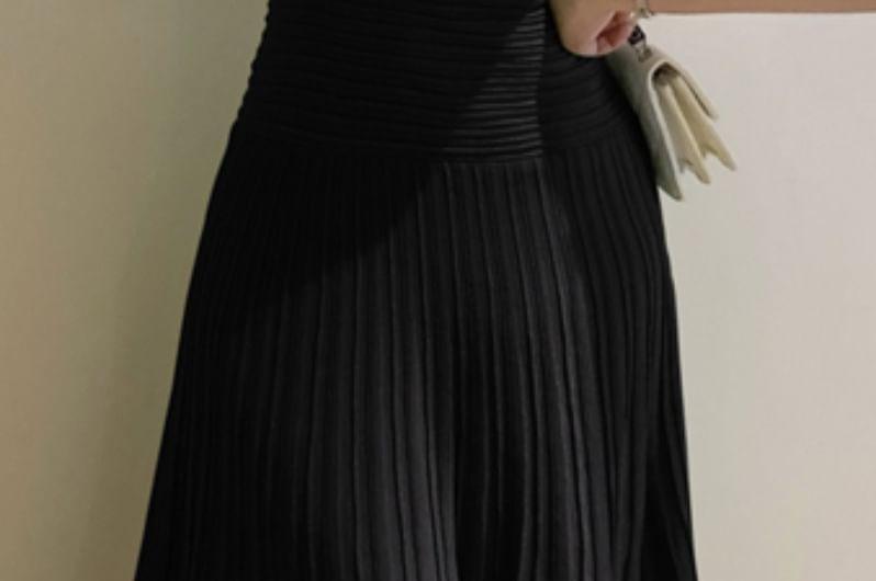 Strapless Plain Pleated Hem Maxi A-Line Dress Product Image