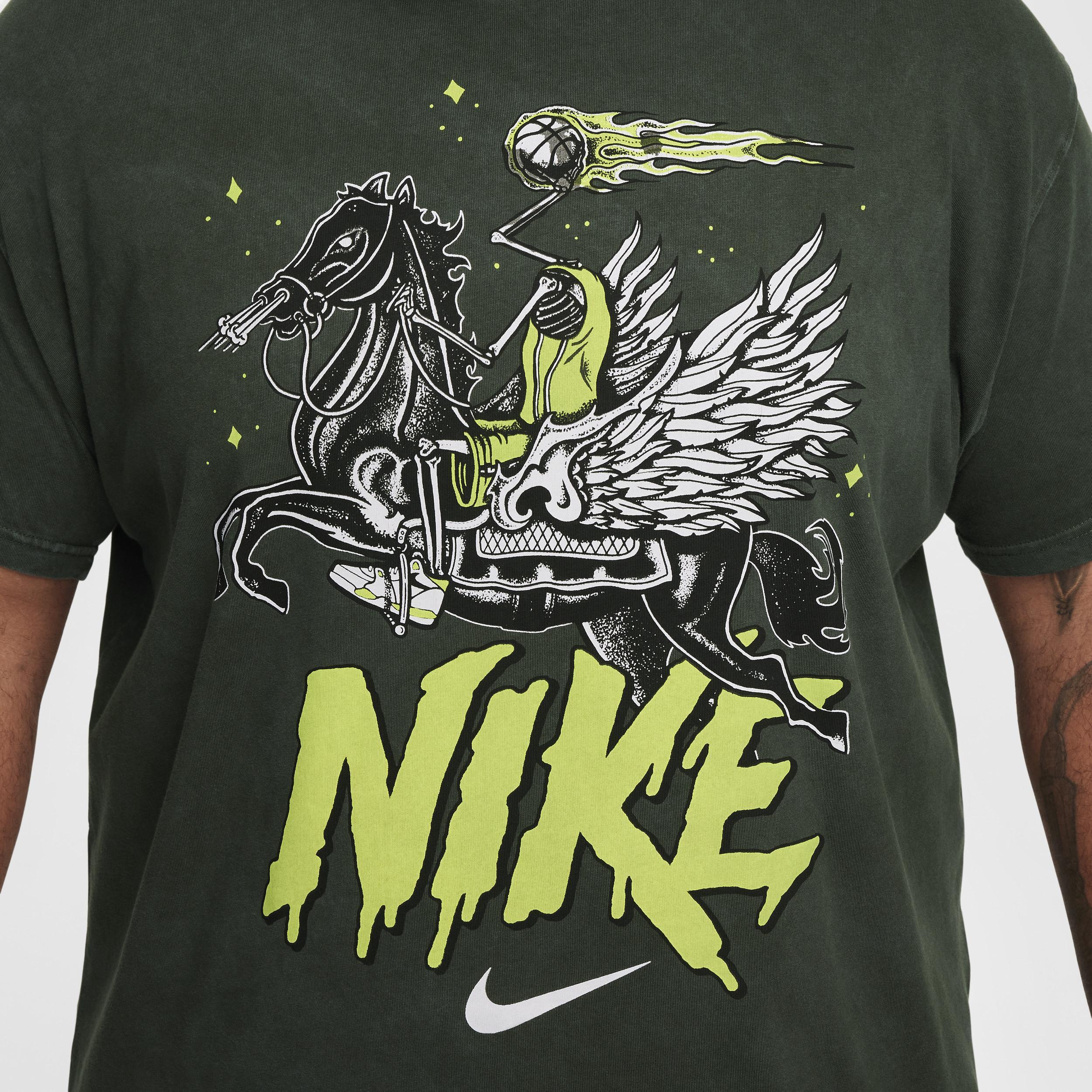 Nike Men's Max90 Basketball T-Shirt Product Image