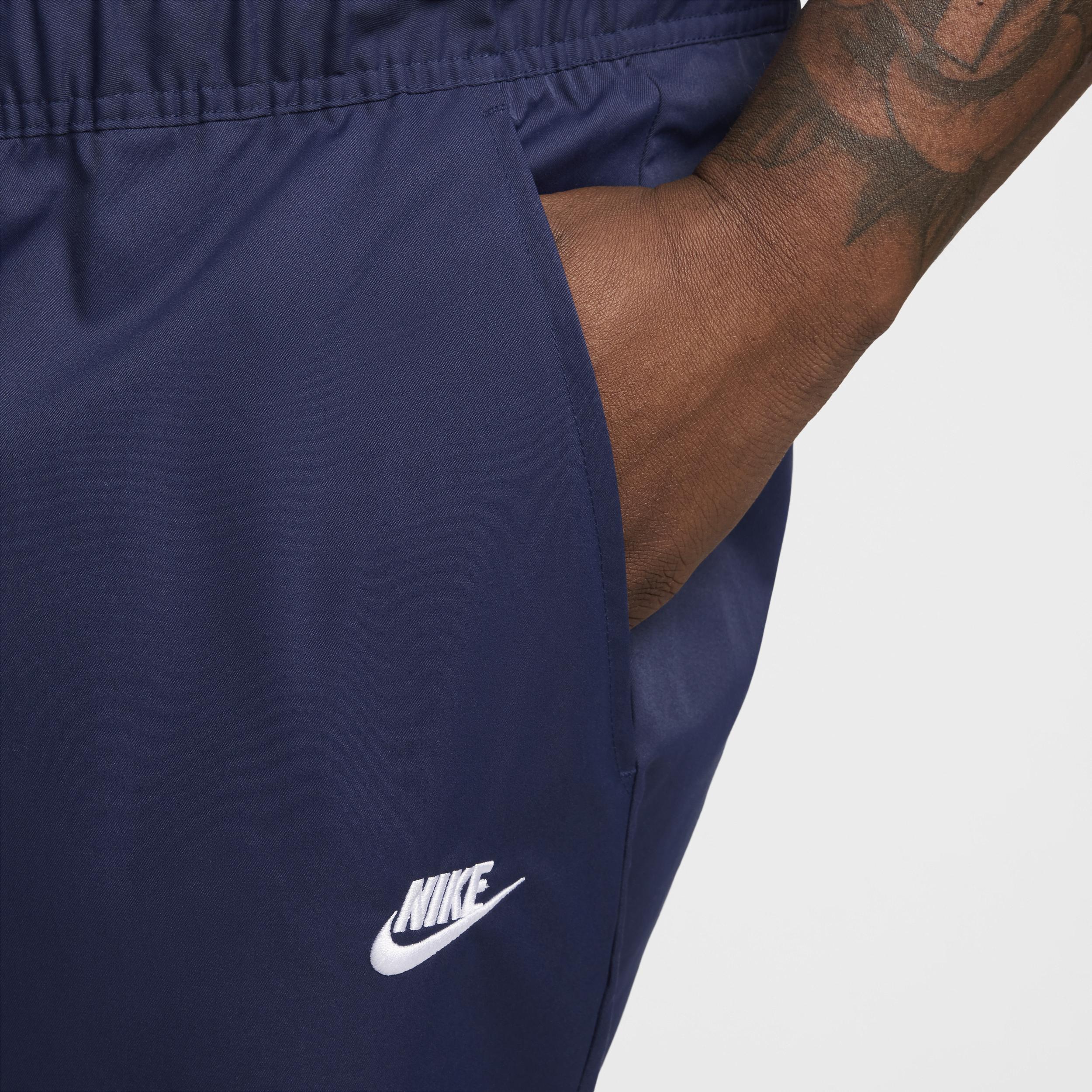 Nike Men's Club Woven Tapered Leg Pants Product Image