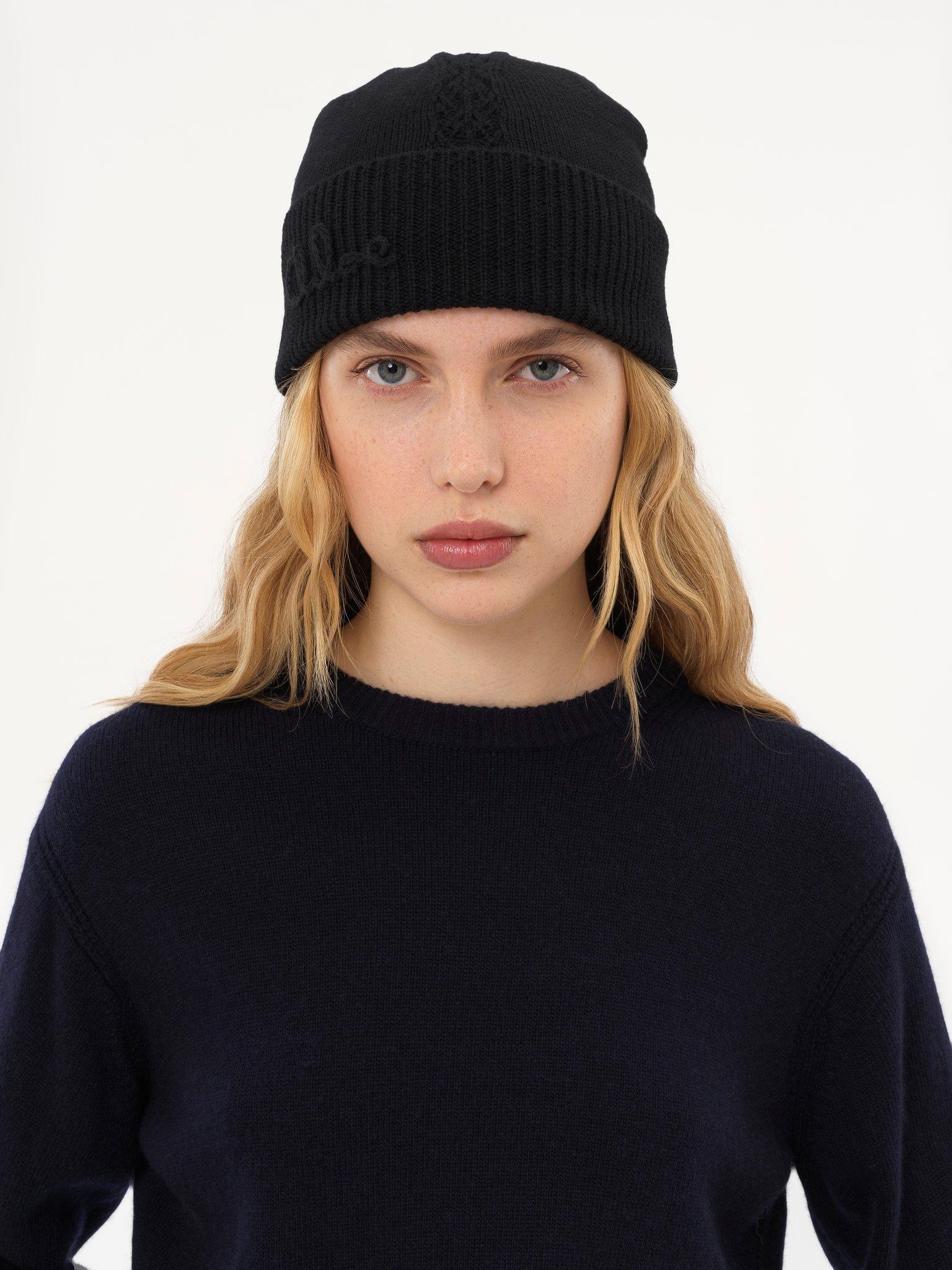 The Chloé Lace Knit beanie in wool & lace jacquard Product Image