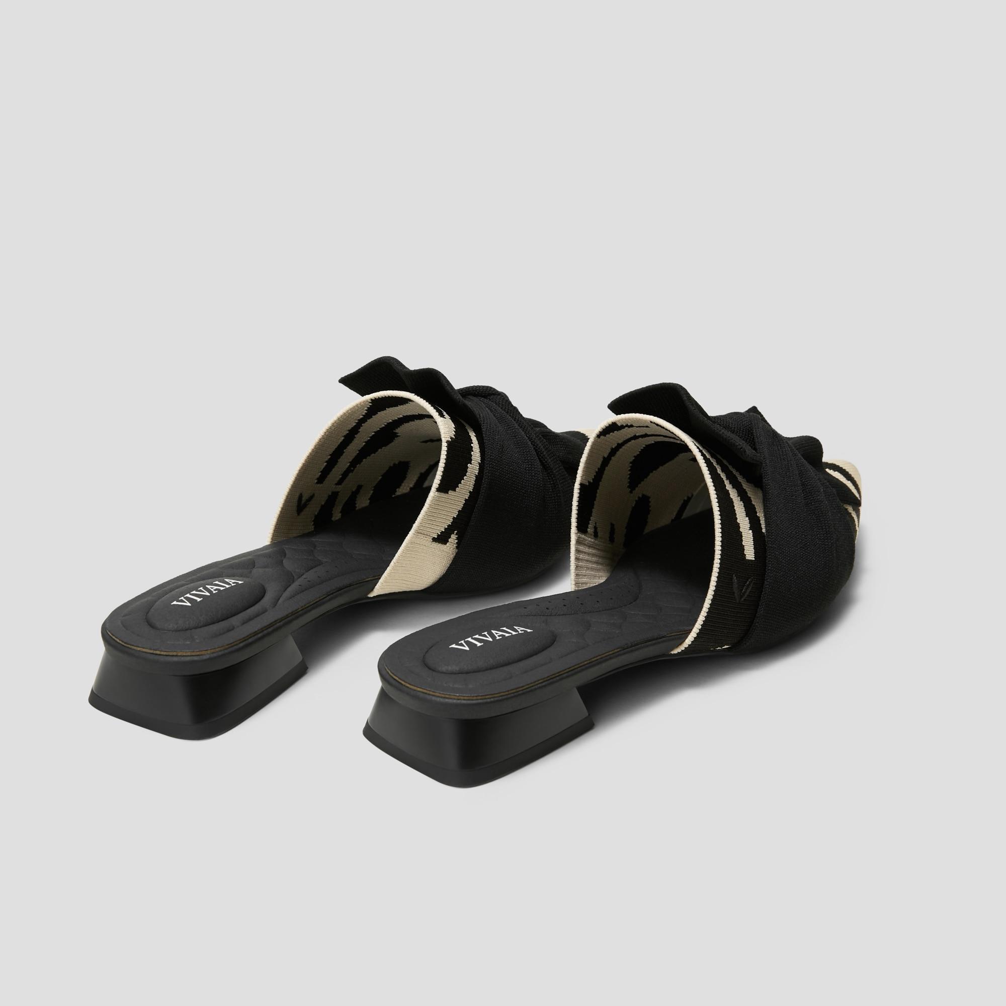 Pointed-Toe Knot Sandals (Yaffa Pro) Product Image