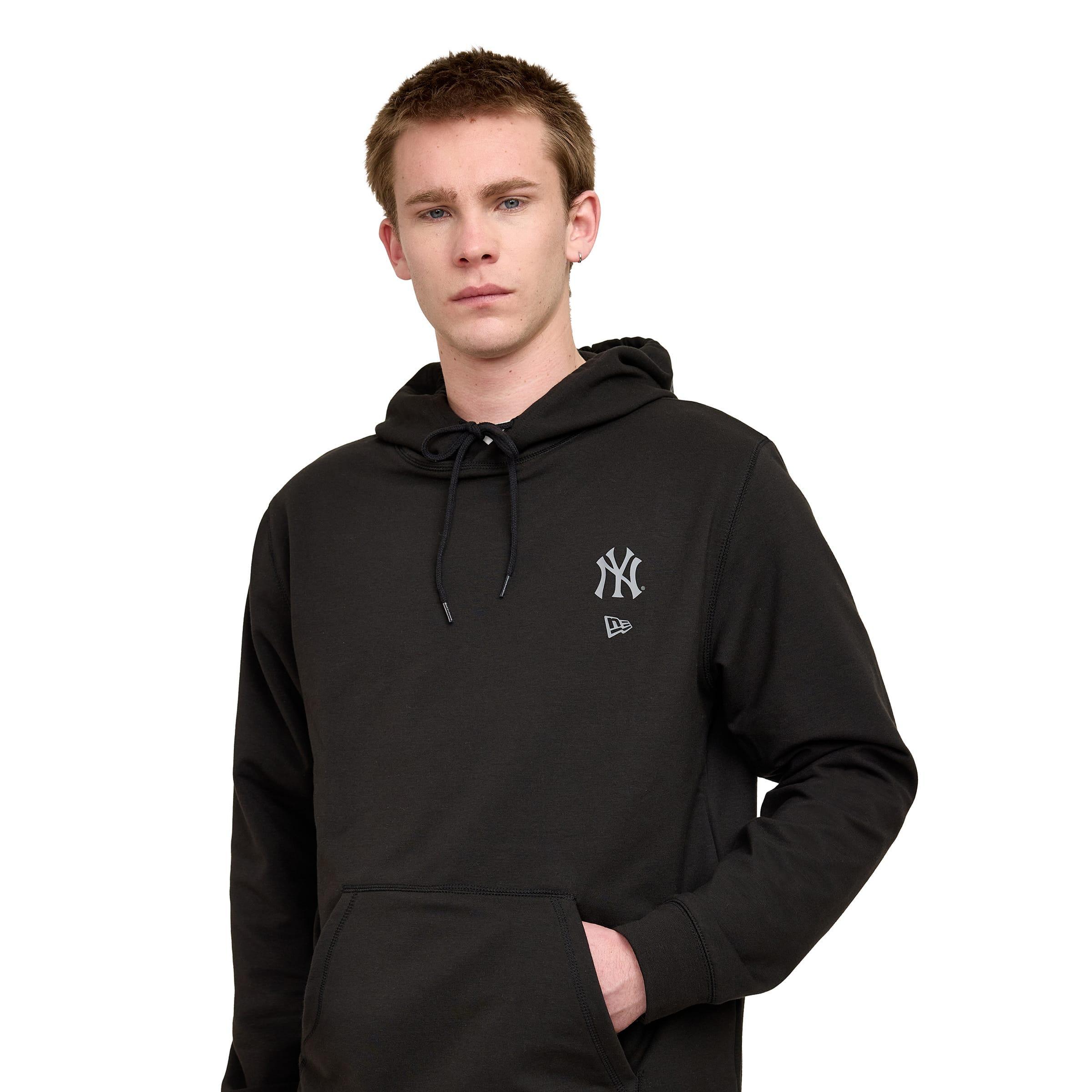 Chicago Cubs Logo Essentials Black Hoodie Male Product Image