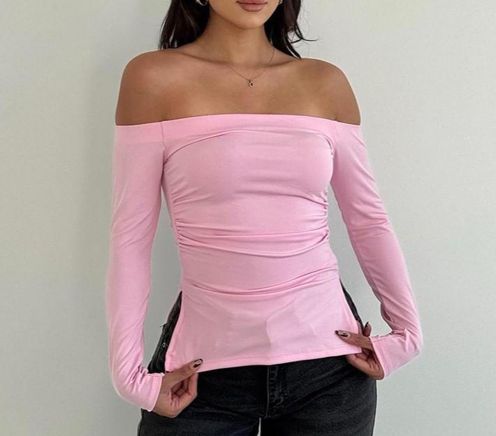 Long Sleeve Off-Shoulder Plain Slit Slim-Fit Crop Top Product Image