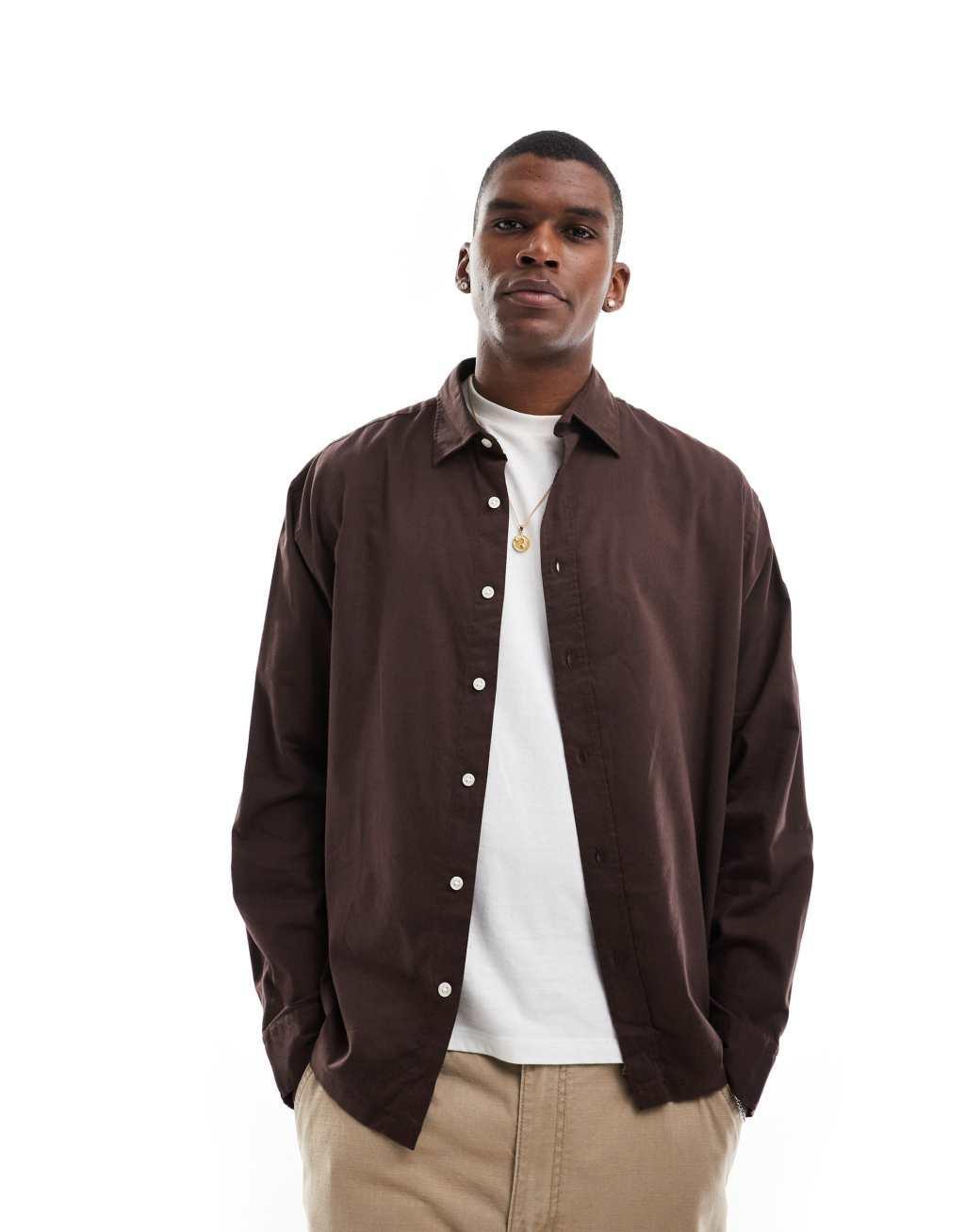 Jack & Jones boxy straight hem shirt in brown Product Image