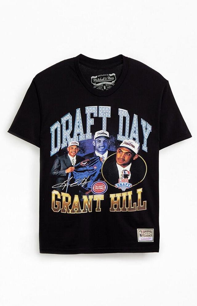 Mitchell & Ness Men's Draft Day Detroit Pistons Grant Hill Concert T-Shirt Product Image