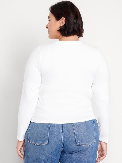 Bestee Long-Sleeve Crop T-Shirt Product Image