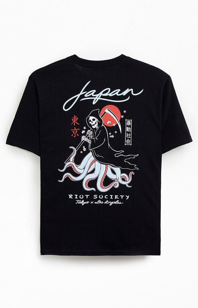 Riot Society Men's Tokyo Beach Club T-Shirt Product Image