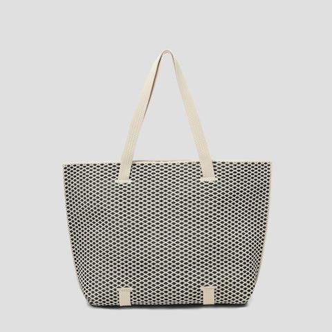 The Daily Tote (Zaneta) Product Image