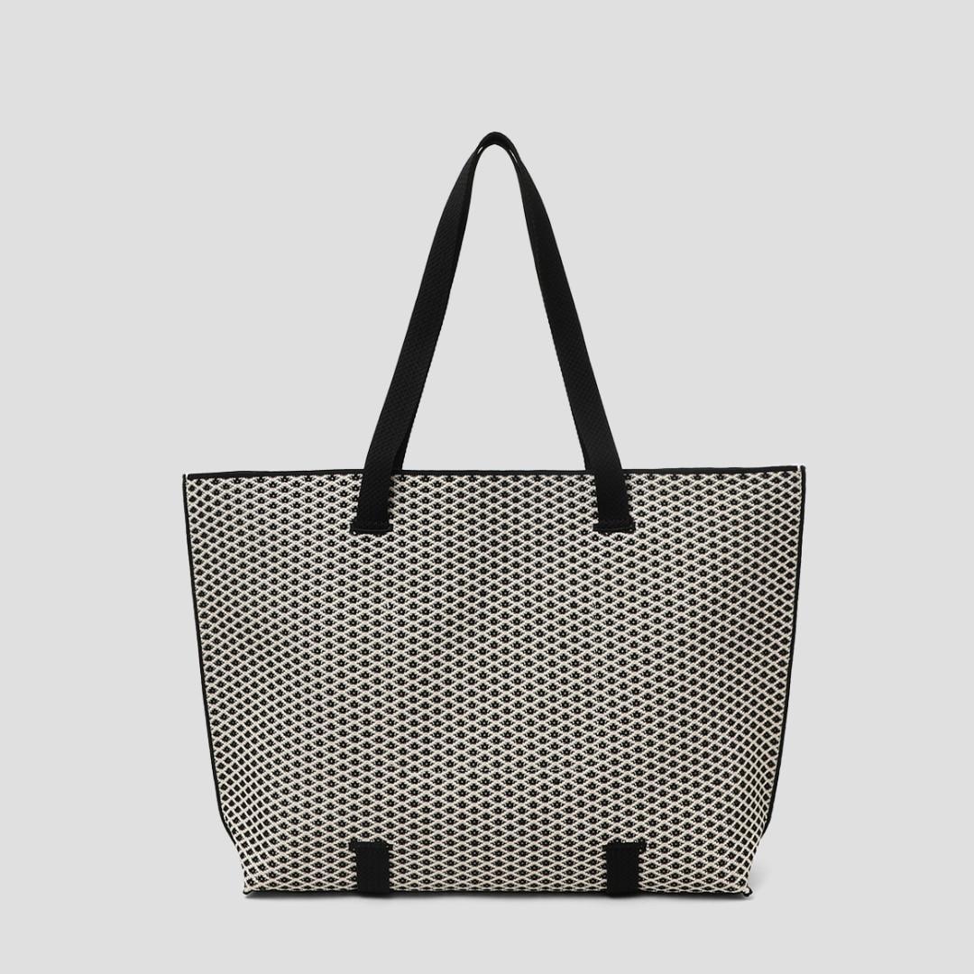 The Daily Tote (Zaneta Pro) Product Image