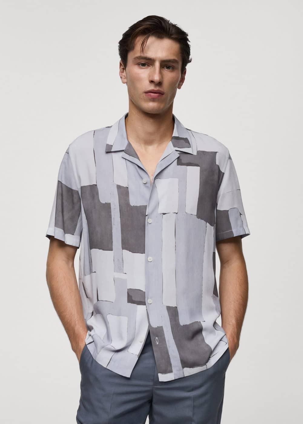 MANGO MAN - Regular-fit flowy printed shirt light/pastel greyMen Product Image