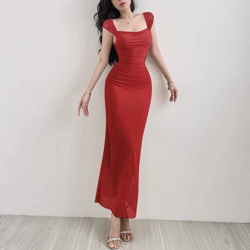 Cap-Sleeve Queen Anne Neckline Mesh Maxi Sheath Dress Product Image